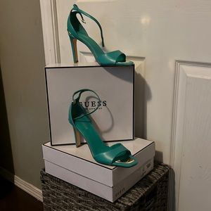 Medium blue LL DIVINE 8.5 M shoes by GUESS